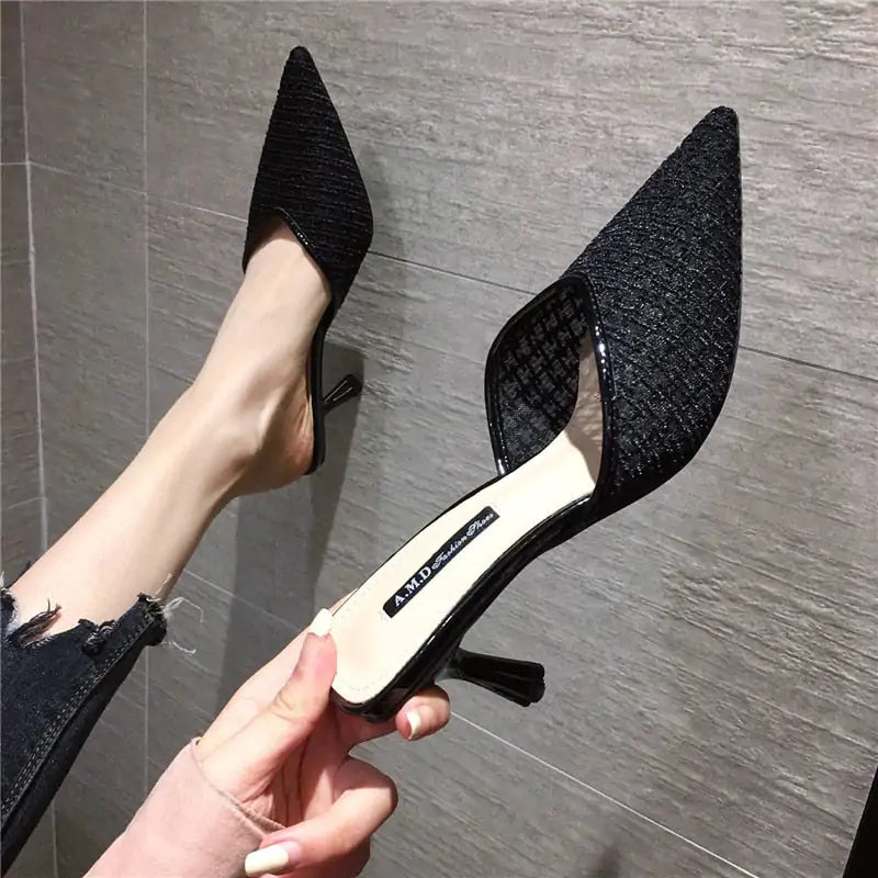 Pointed-Toe Kitten Heel