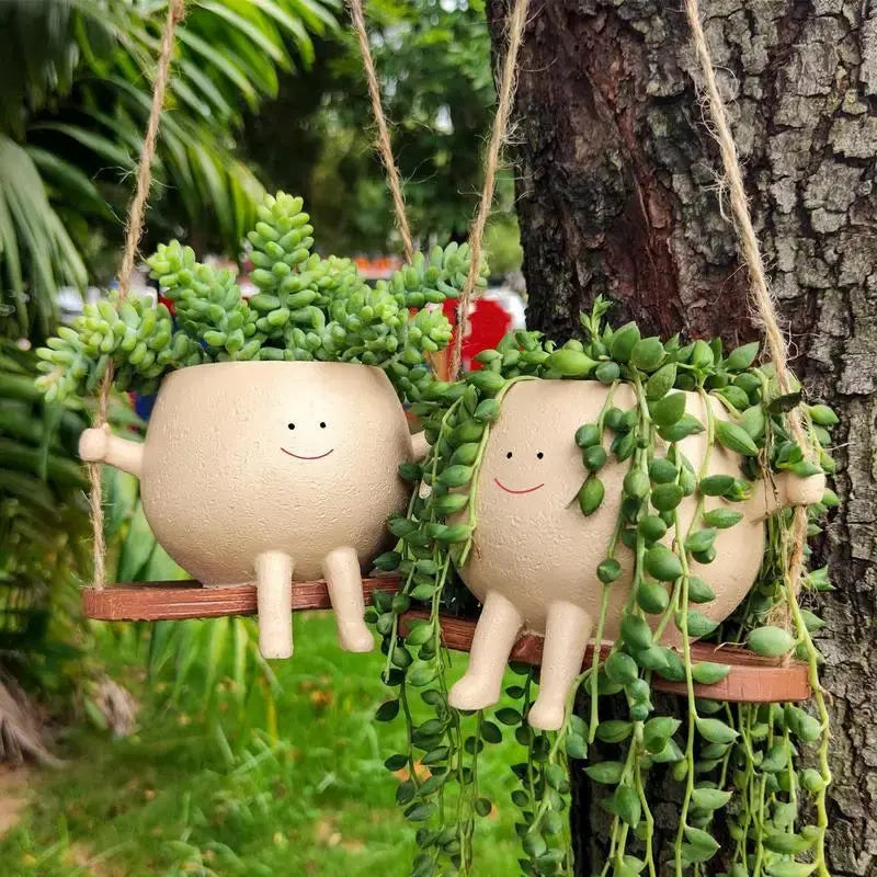 Swing Smiley Pot